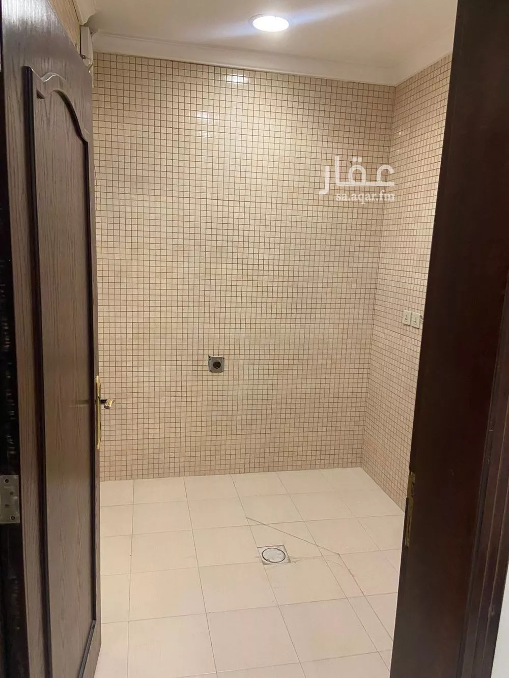 شقة 5 غرف في هجر 1