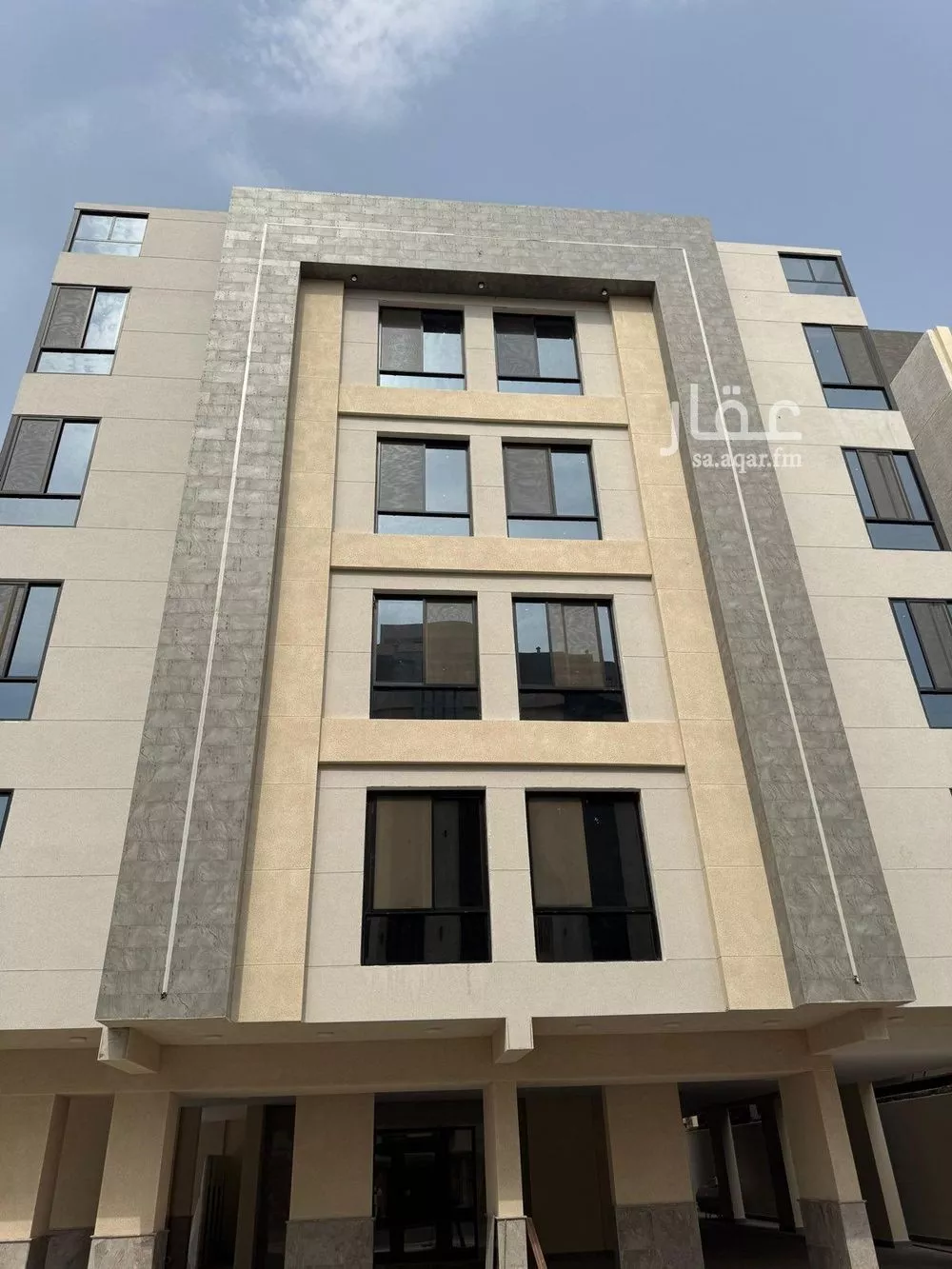 4 bedroom apartment in Al Safa