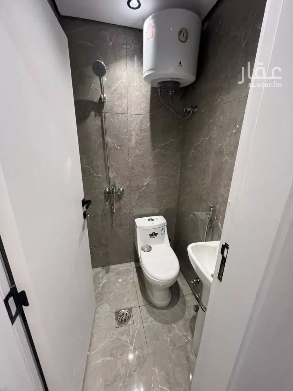 شقة 1 غرف في الملك فهد، الرياض 21