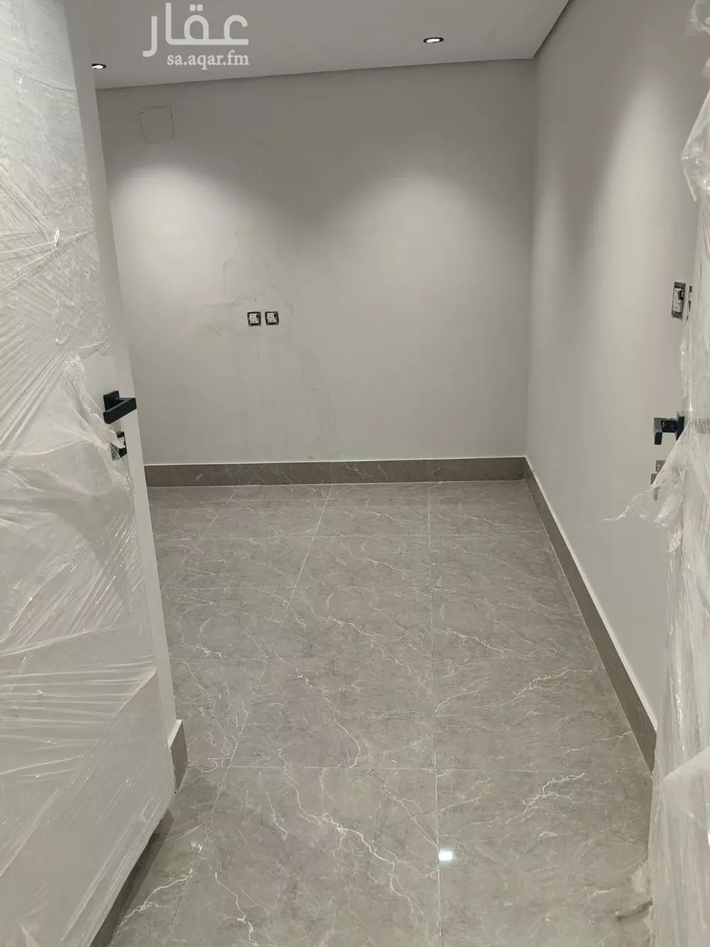 شقة 1 غرف في الملك فهد 4