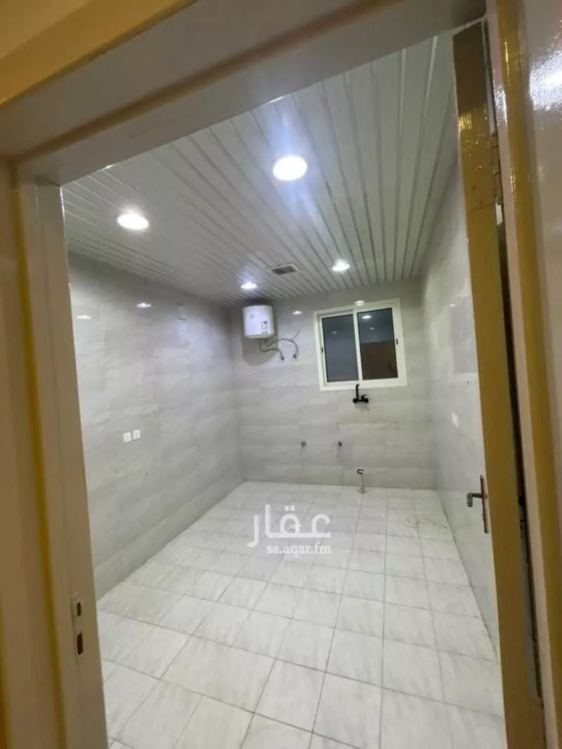 شقة 3 غرف في الرمال 2