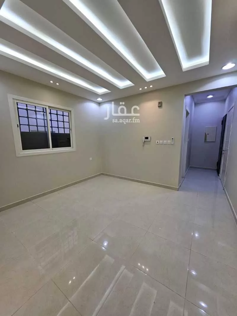 دور 3 غرف في عرقة 4