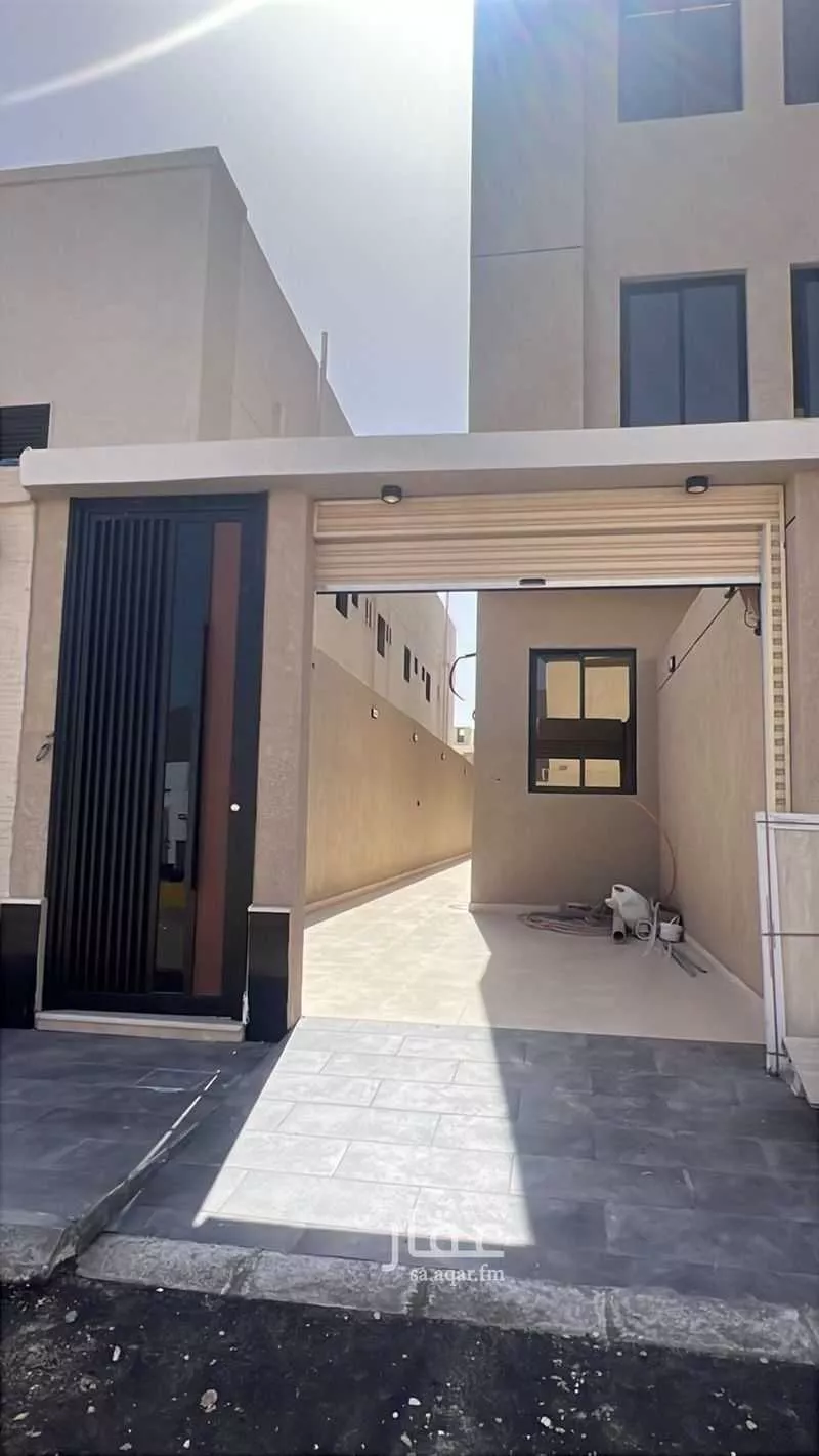 6 bedroom apartment in Al Sakb, Madinah 7