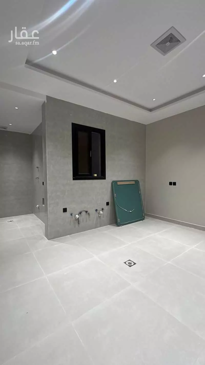 6 bedroom apartment in Al Sakb 2