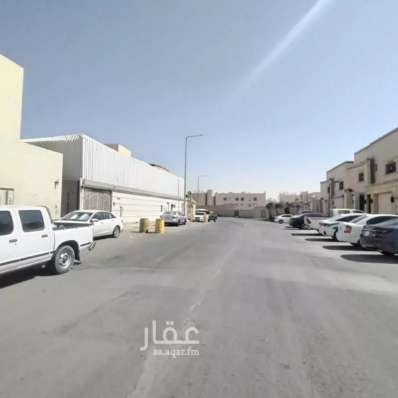 أرض 355 م² في الحزم 4