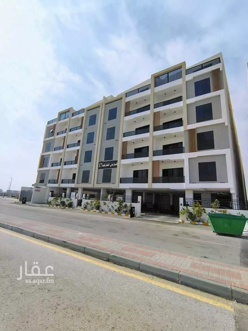 شقة 3 غرف في البحر 1