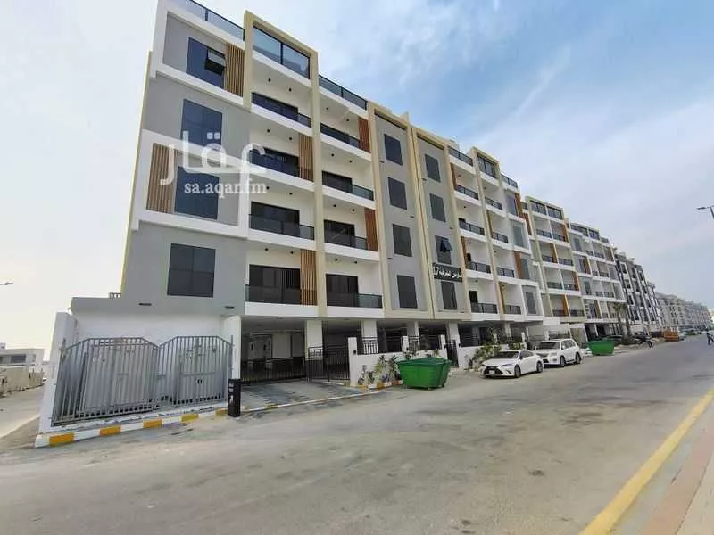 3 bedroom apartment in Al Bahr 1