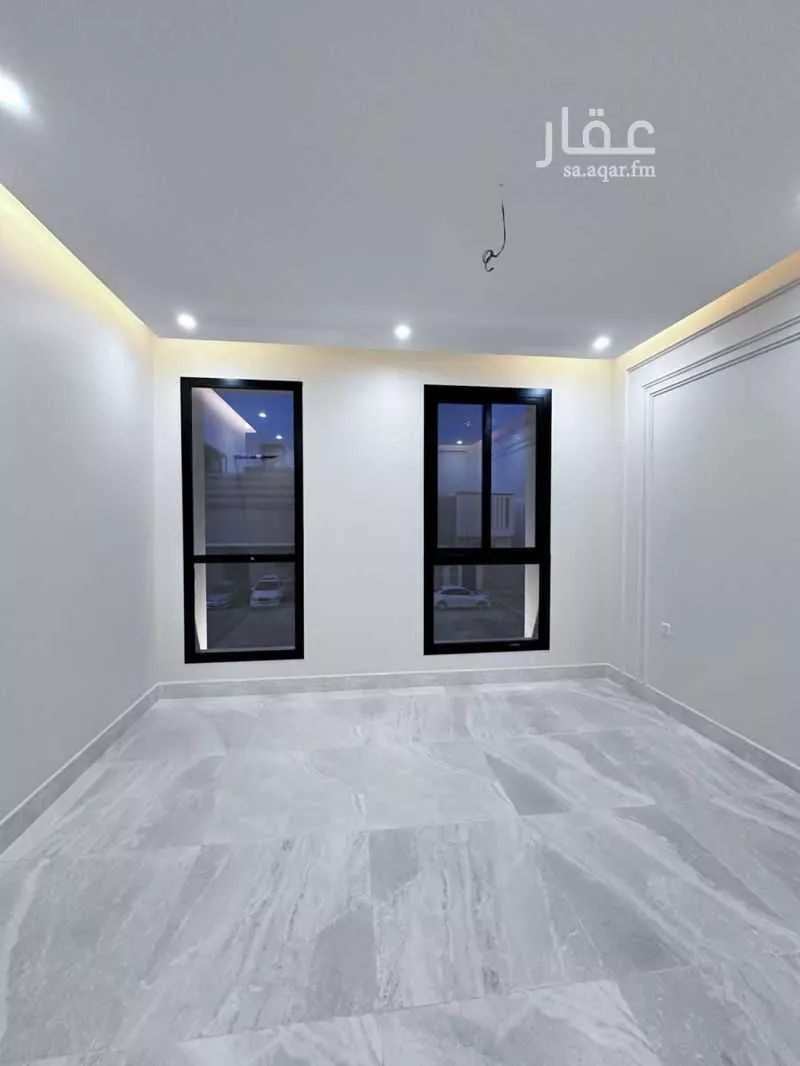 شقة 5 غرف في الملك فهد 3