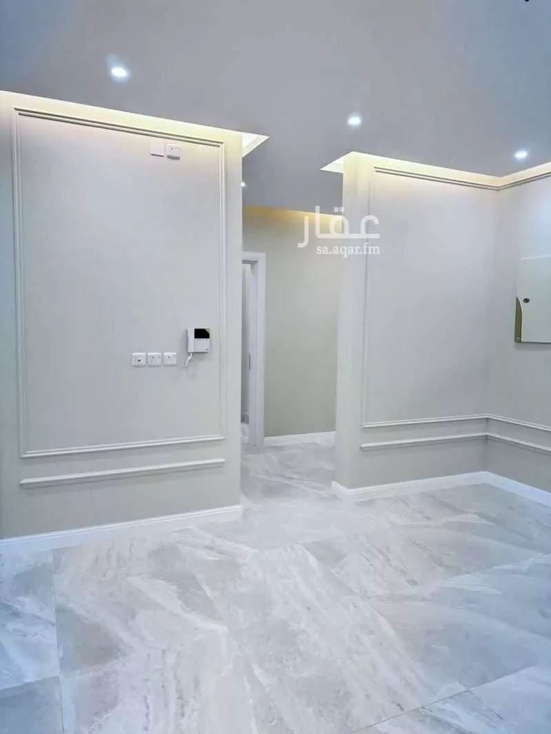 شقة 5 غرف في الملك فهد 5