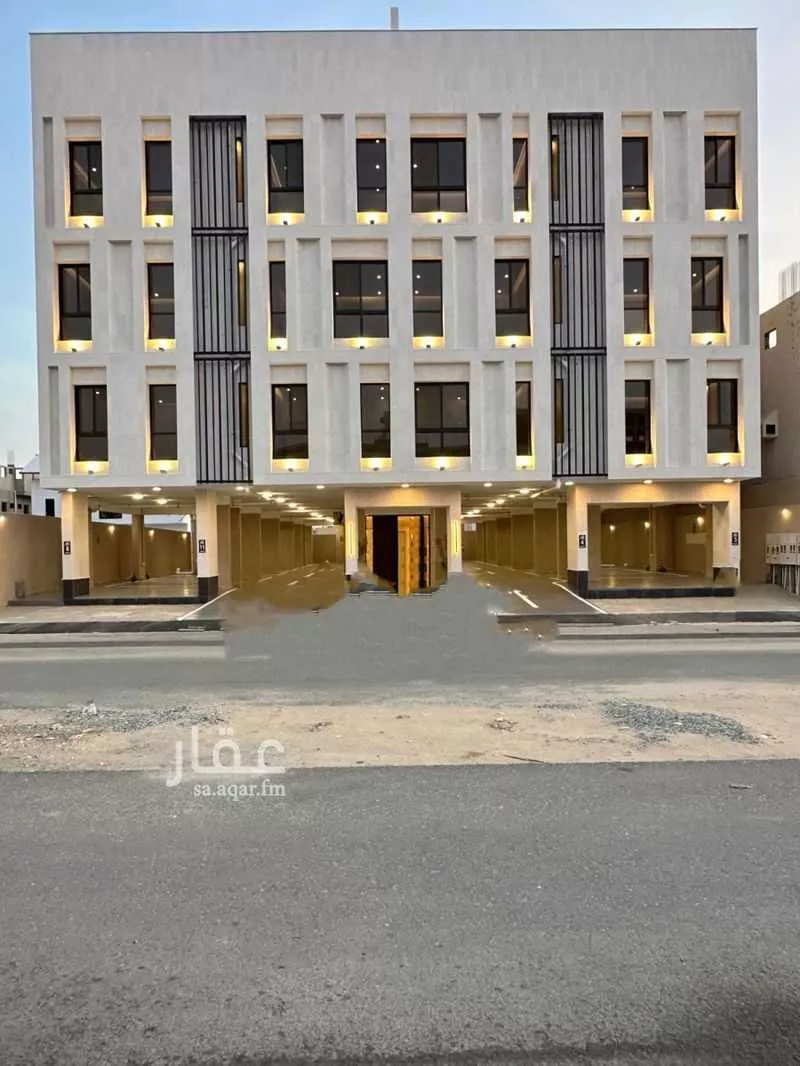 شقة 5 غرف في الملك فهد 2