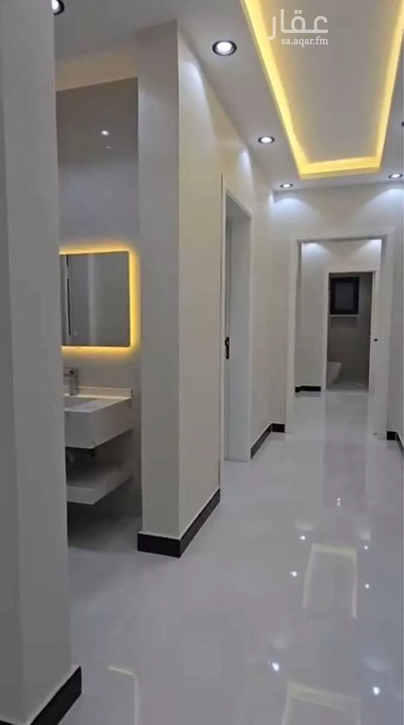 شقة 2 غرف في النزهة 4