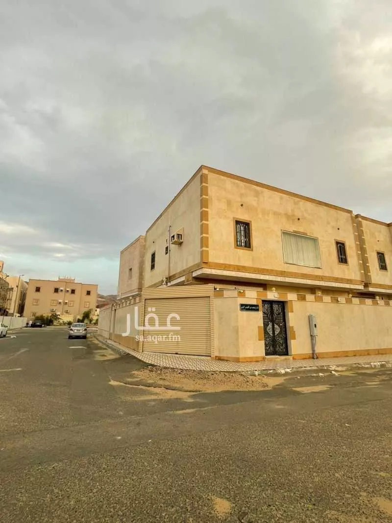 فيلا 5 غرف في العكيشية 1