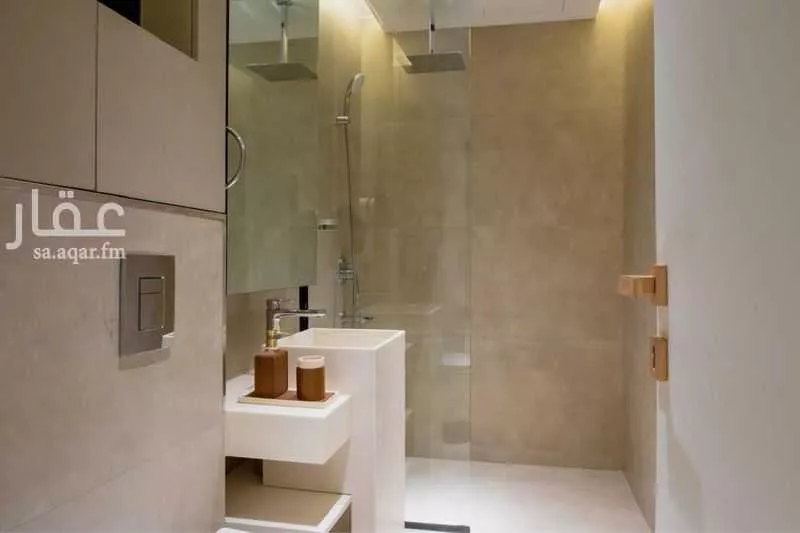 105 bedroom building in Al Qairawan, Riyadh 18