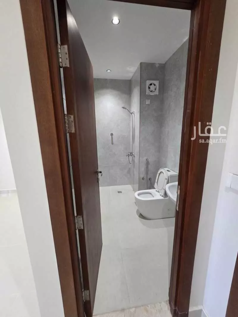 4 bedroom villa in Namar, Riyadh 15