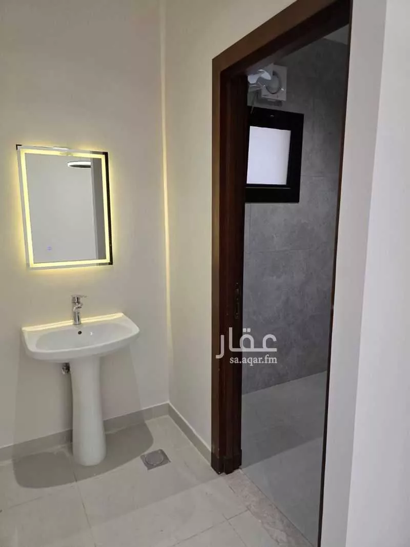 4 bedroom villa in Namar, Riyadh 6