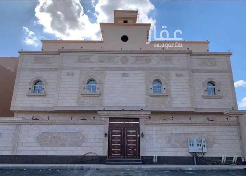 عمارة 625 م² في الفلاح 1