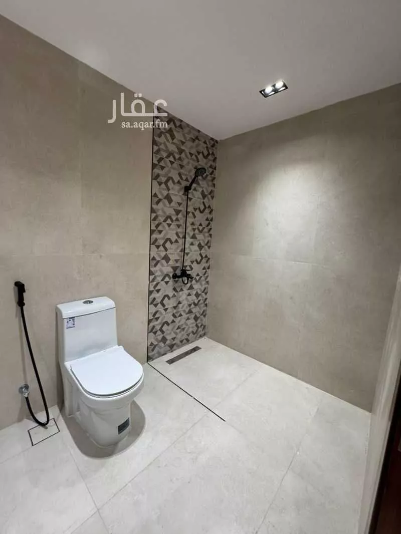 5 bedroom villa in Al Amwaj, Jeddah 16