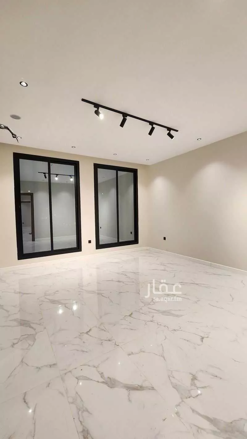 5 bedroom villa in Al Yaqout, Jeddah 9