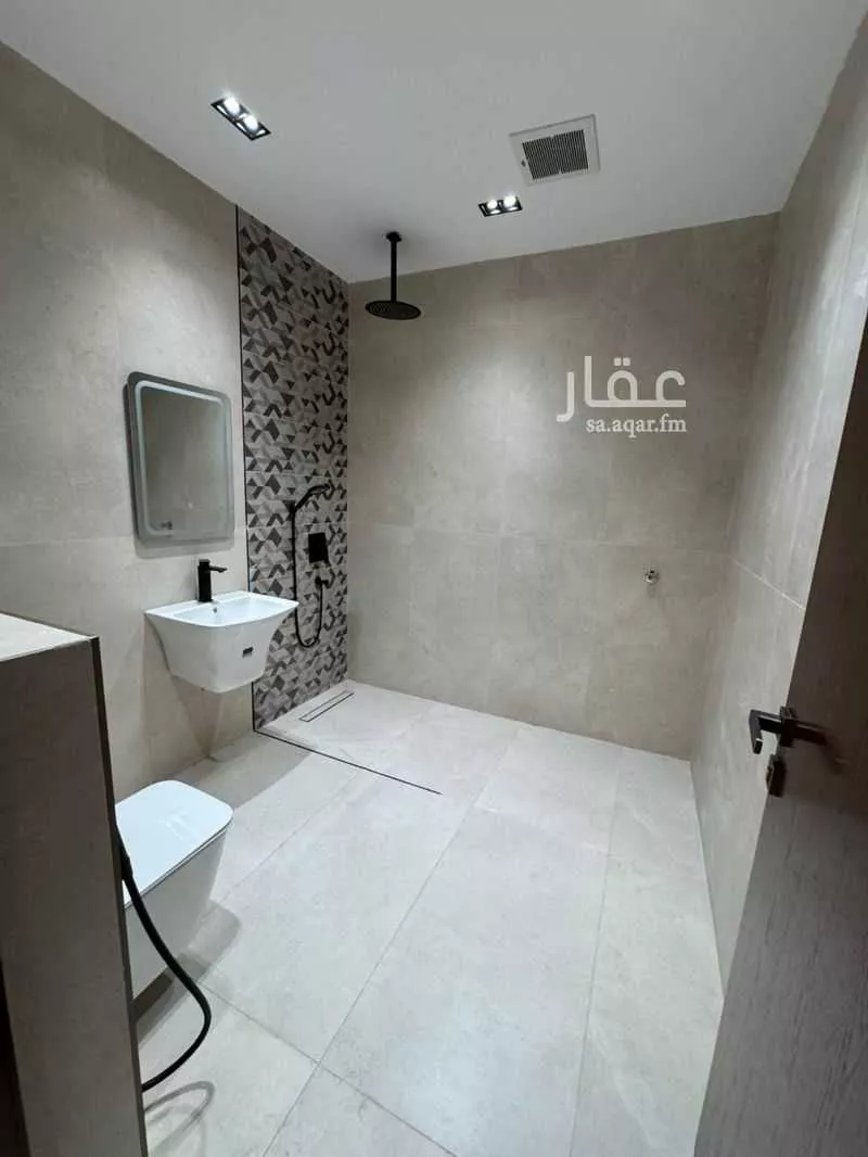 5 bedroom villa in Al Amwaj, Jeddah 14