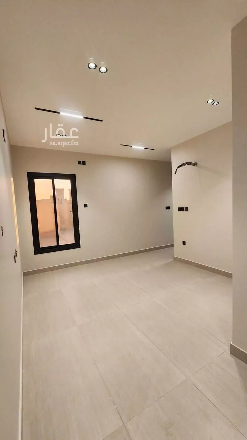 فيلا 6 غرف في الزمرد 2