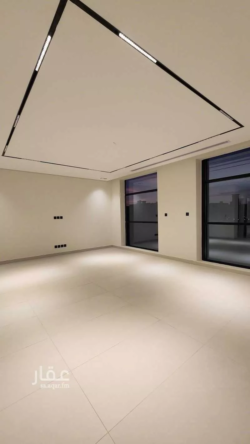 فيلا 5 غرف في الشراع 5