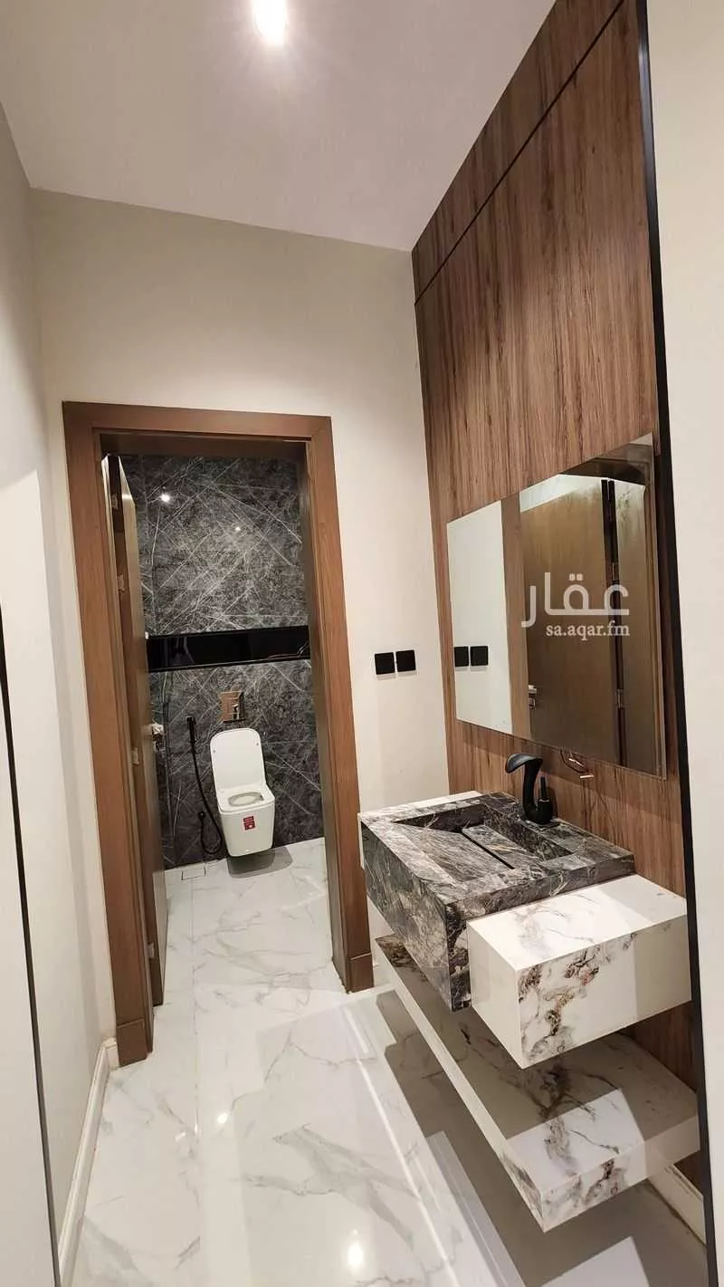 5 bedroom villa in Al Yaqout, Jeddah 12