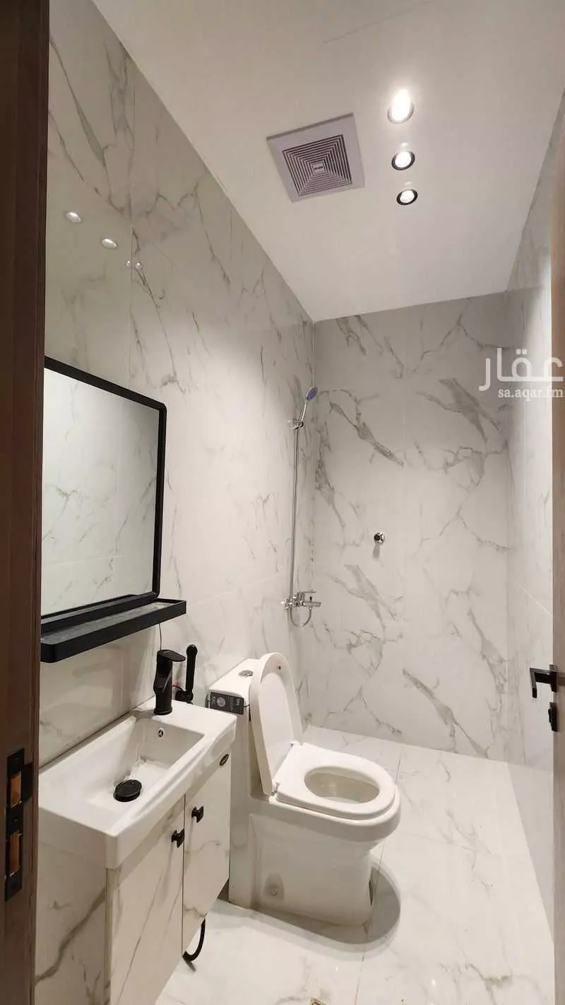 5 bedroom villa in Al Yaqout, Jeddah 20