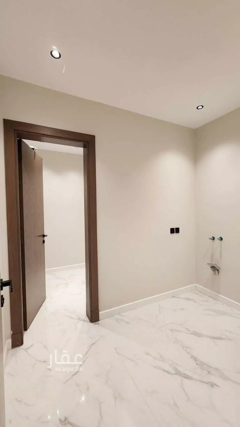 5 bedroom villa in Al Yaqout, Jeddah 18