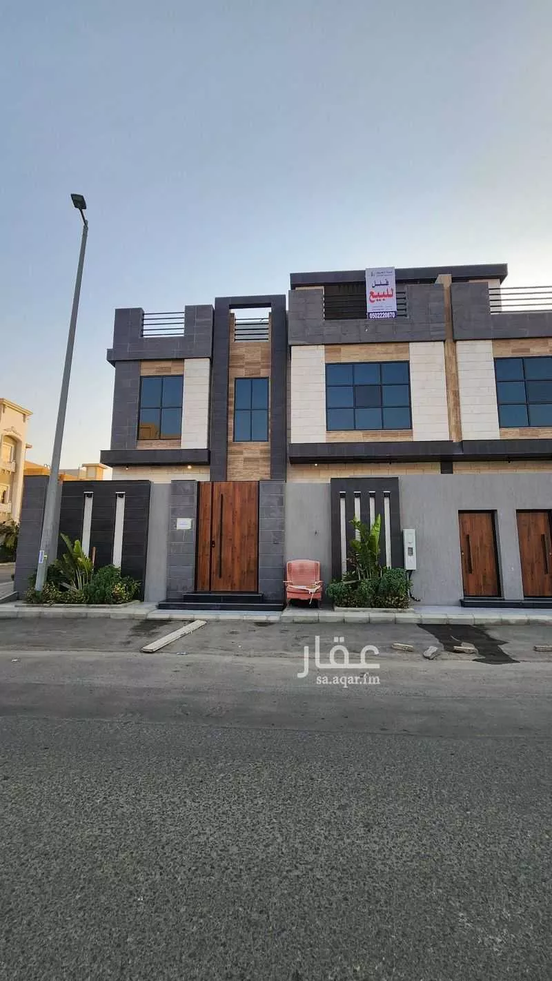 فيلا 6 غرف في الشراع 2