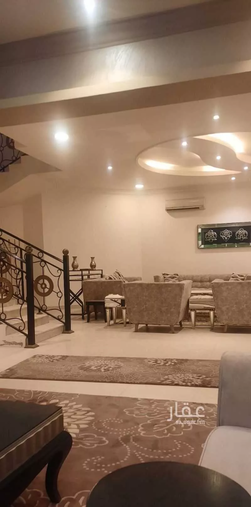 فيلا 4 غرف في عرقة 2