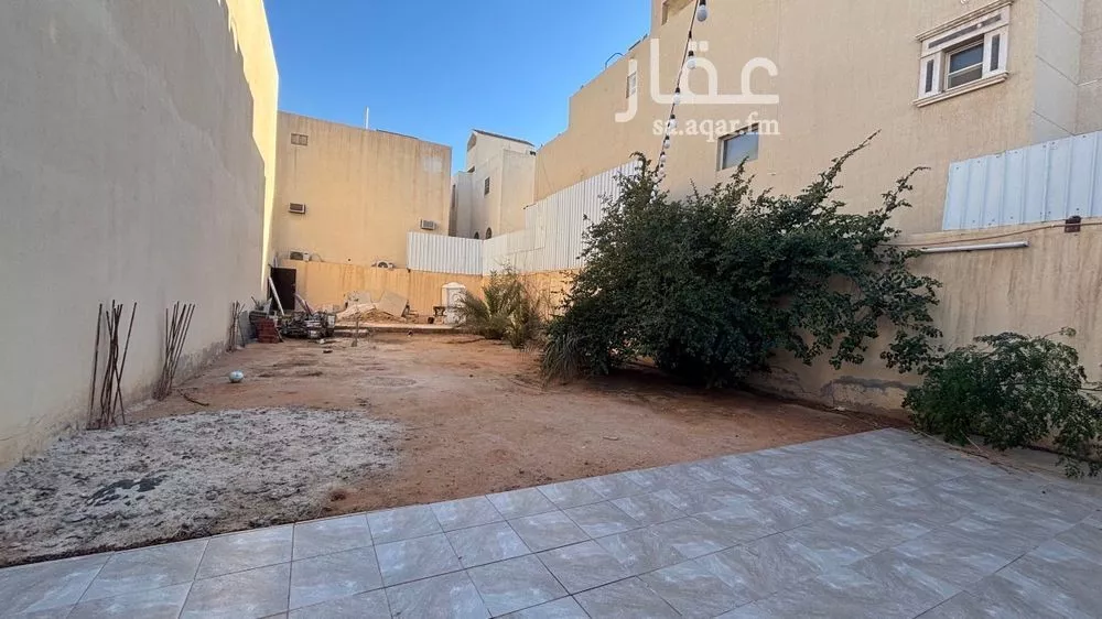 أرض 275 م² في قرطبة 2