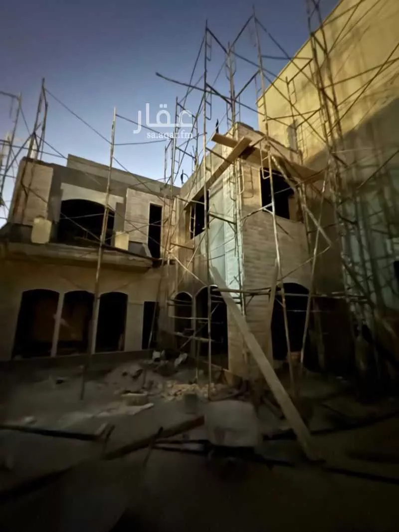 فيلا 4 غرف في الخالدية 2