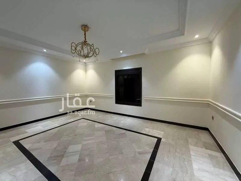 5 bedroom apartment in Al Rawdah 4