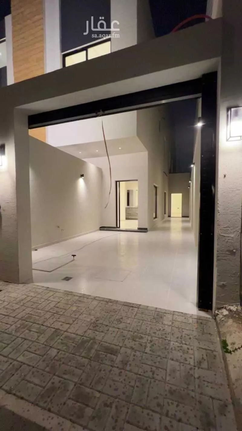 3 bedroom floor in As Suwaidi Al Gharabi 5