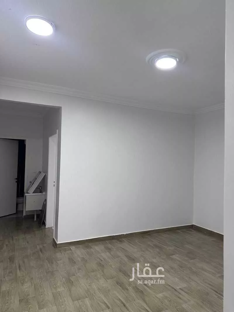 شقة 3 غرف في القادسية 4