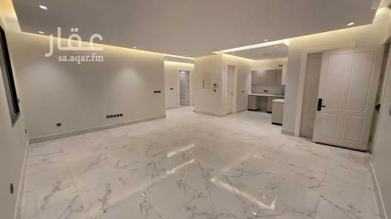 شقة 3 غرف في النزهة 2