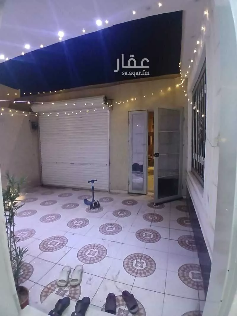 فيلا 4 غرف في الرمال 4