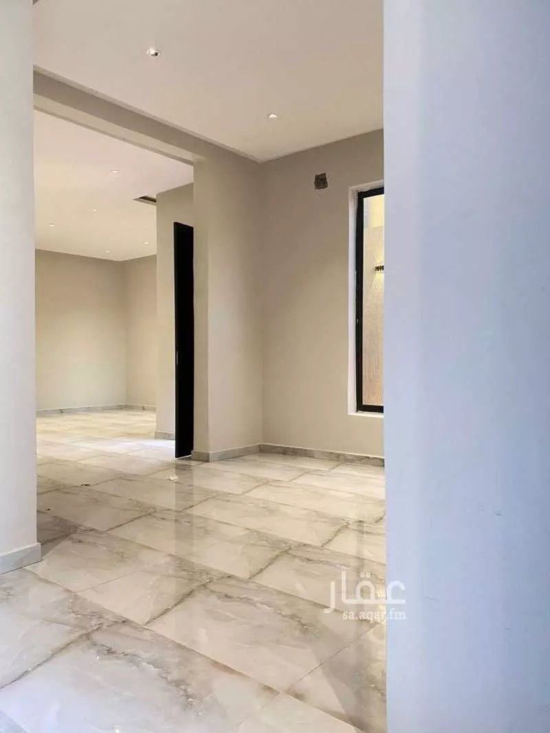 فيلا 5 غرف في الجنادرية 3