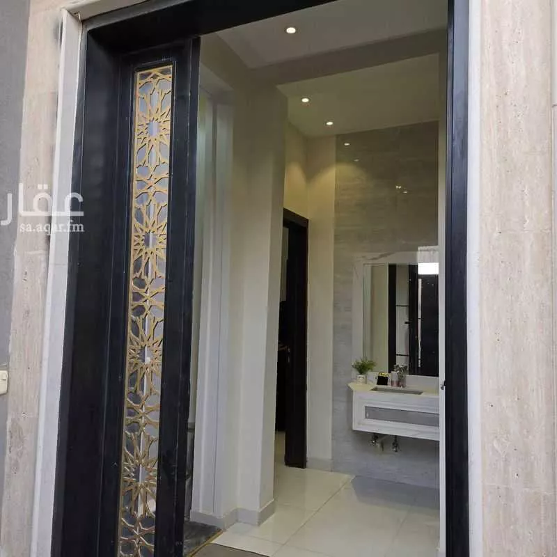 5 bedroom villa in Ash Sharq, Riyadh 8