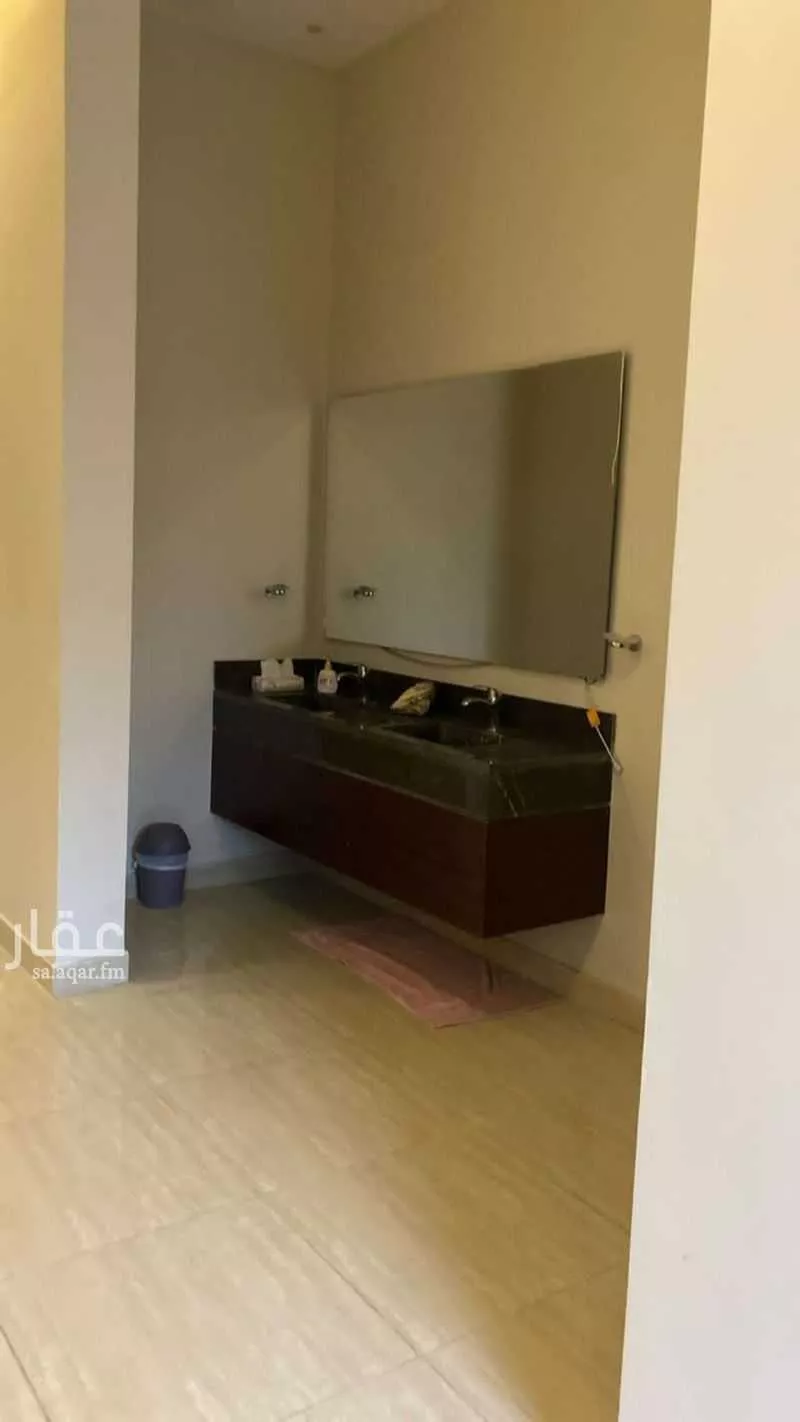 3 bedroom floor in Ar Rafiah 5