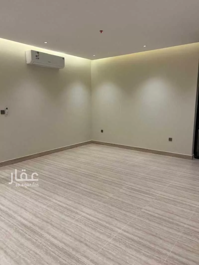 شقة 4 غرف في الحمرا 1