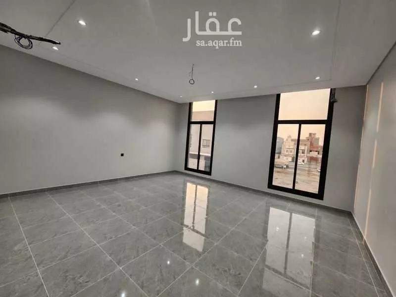 فيلا 15 غرف في الصالحية 3