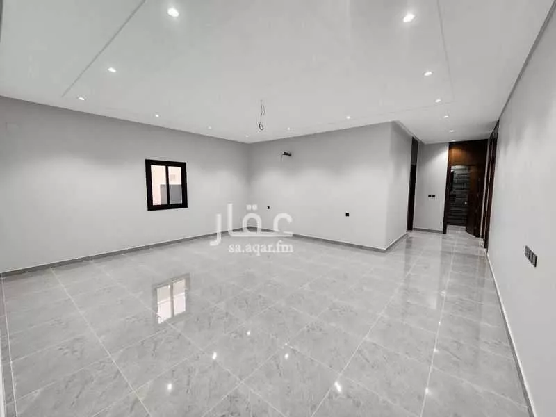 فيلا 15 غرف في الصالحية 5