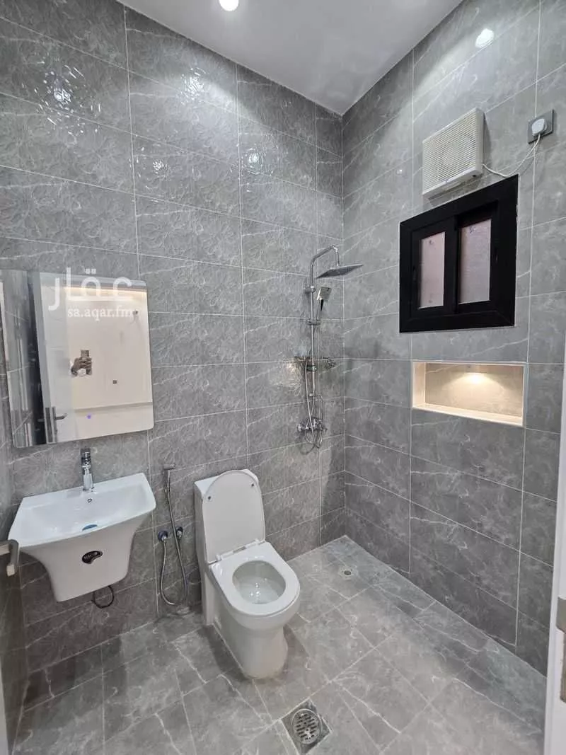 فيلا 7 غرف في الرحمانية 2