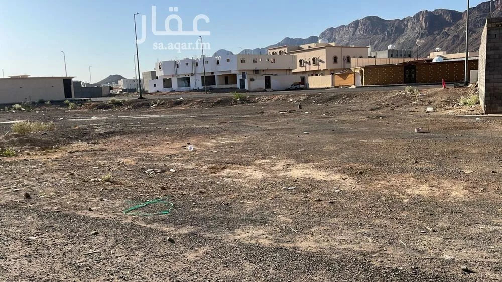 أرض 559 م² في النقس 2