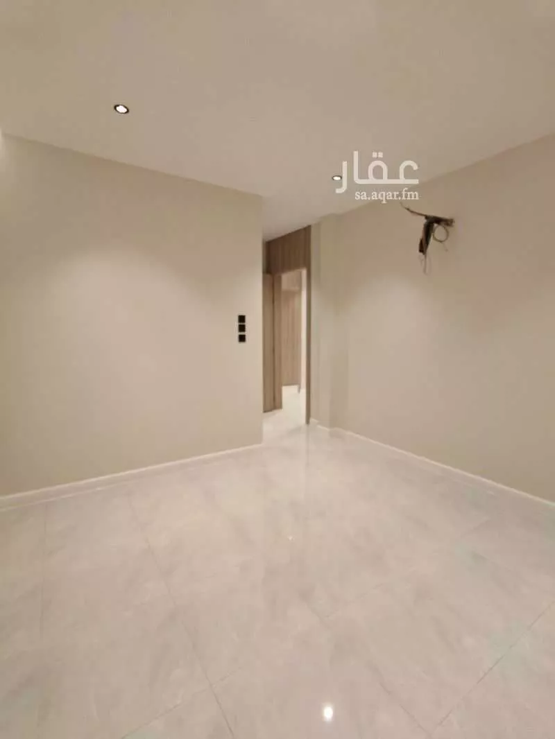 شقة 4 غرف في نبلاء 5