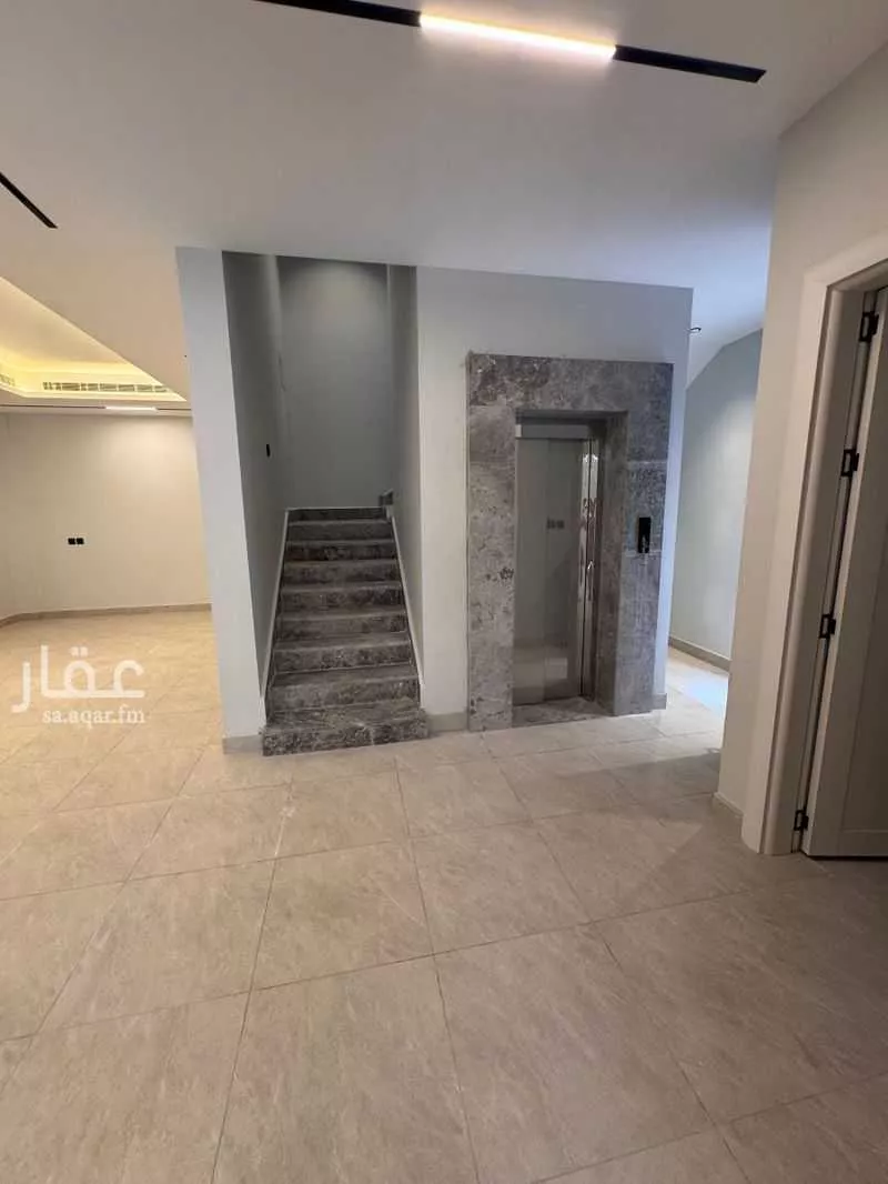 8 bedroom villa in Al Rabie, Riyadh 7