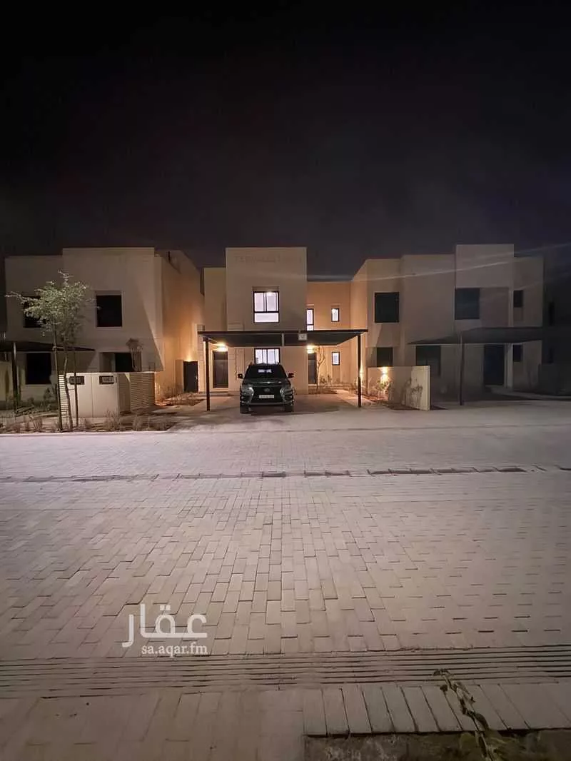 5 bedroom duplex in Al Munsiyah 2