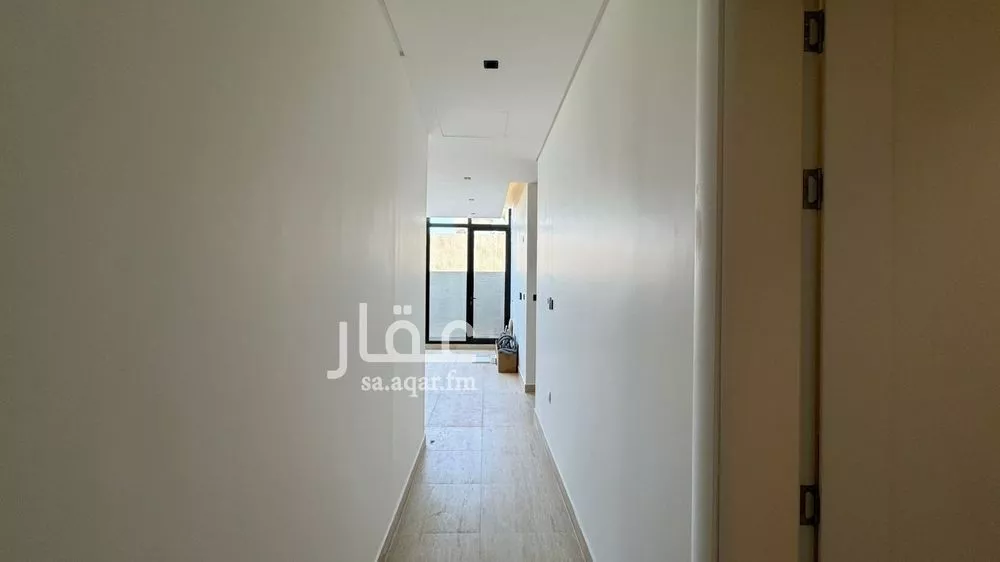 شقة 2 غرف في العقيق 4