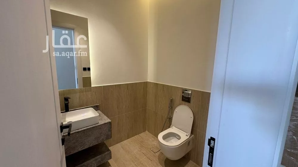 شقة 2 غرف في العقيق 5